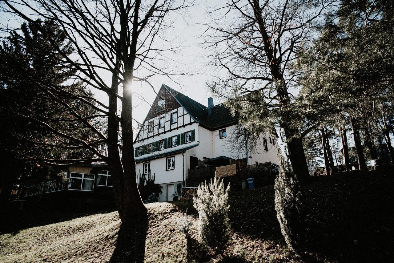 Landhotel Walderholung Oelsnitz  エクステリア 写真